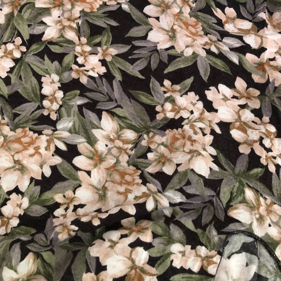 brandy melville floral print maxi skirt - Picture 3 of 4